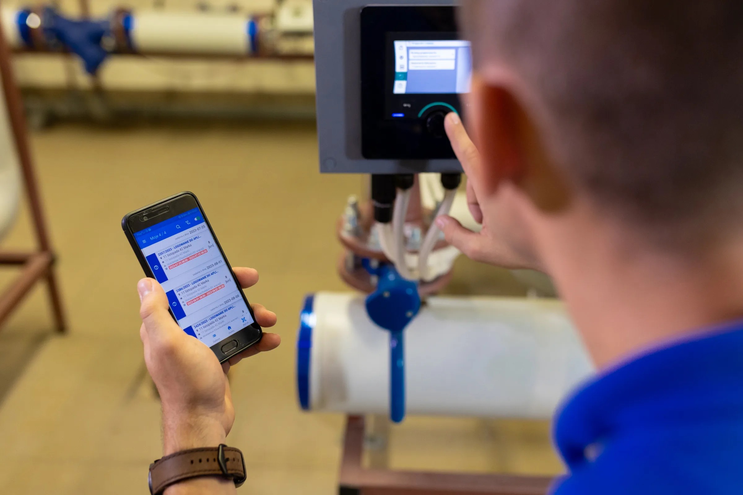 Jak firmy serwisowe zarządzają pracownikami w terenie? System, który eliminuje chaos
